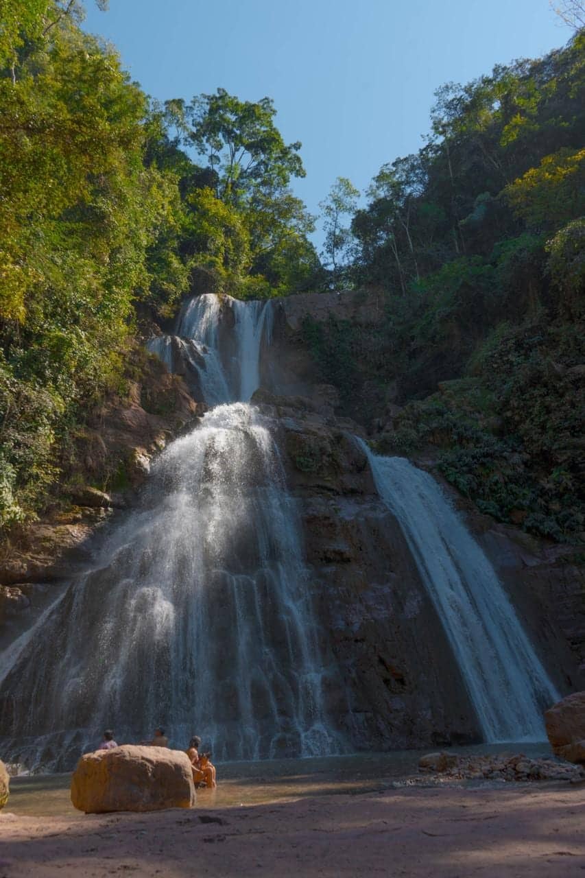 Perené: cataratas y comunidad nativa